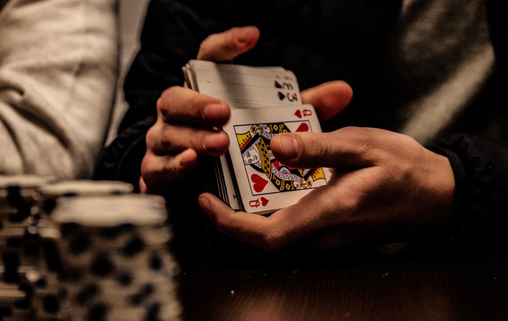 龙虎斗与围棋的上手技巧与思路及苹果端下载指南 龙虎斗与围棋的上手技巧与思路及苹果端下载指南